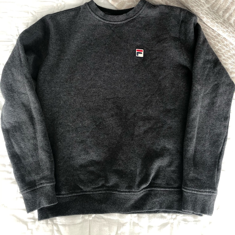 Grey pullover